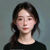 含羞草研究所测评设计师陈晴头像，专注认真的女性心理测评专家形象